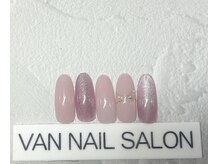ヴァンネイルサロン 本厚木(VAN NAIL SALON)/華やかオフィスデザイン