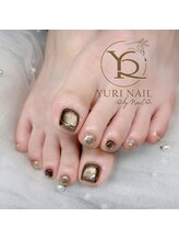 ユリナリタ(YuRi Narita)/