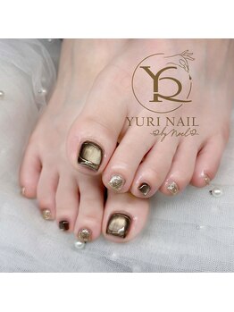 ユリナリタ(YuRi Narita)/