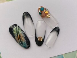 手描きフェザーネイル