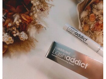 ルピナス(Lupinus)/ラッシュアディクト 美容液＊