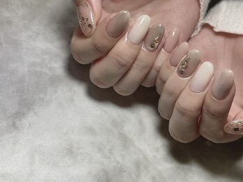 プアリス(PUALIS)