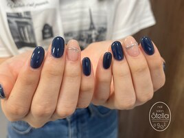 ネイビーネイル