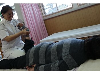 カイロプラクティック施術院ドラゴンドラゴンの写真/骨盤矯正から全身矯正で姿勢改善！体の歪みを整え、軽やかなボディへ☆