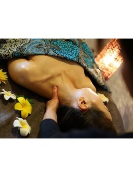 首・肩のつらさを改善したい