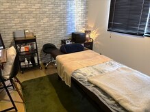 プチ(Petit.)の雰囲気（落ち着いた個室空間で日々の疲れを癒します！）