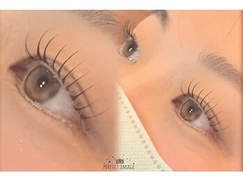アイラッシュサロン エフ(f)/プレミアムまつげパーマ☆