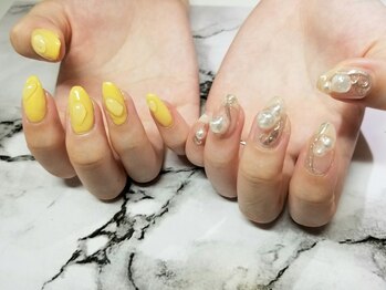 シュガーネイル(sugar nail)/アシンメトリーネイル