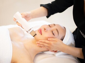 オカオビューティー 枚方市駅前南口店(okao beauty)/【毛穴悩みに】超音波☆毛穴洗浄