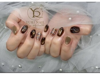 ユリナリタ(YuRi Narita)/