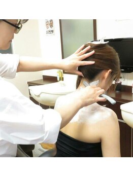 理容室 AD/シェービング(襟足・背中)