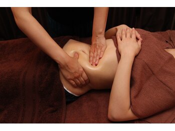 リバティ 薬院店 リンパケアマッサージ(Liberty)/＜ボディ・ウエスト＞