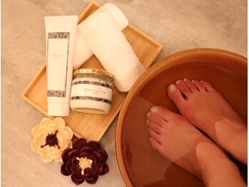 ココチスパ(KOKOCHI.spa)/足浴付☆Hotロミロミ