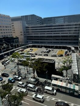 アクシア 博多駅前店(AXIA)/博多駅筑紫口にあります