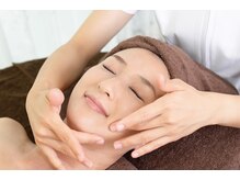 セナ(SENNA)の雰囲気（小顔、リフトアップ、美顔、美肌、ハリ、ツヤ肌）