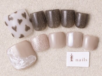 アイネイルズ 三宮店(I nails)の写真/初回オフ込★FOOTトレンドコース¥7500♪♪可愛くキレイだけでなく持ちの良い爪先を創ります［三宮］