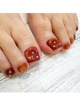 フチュール(futur)/冬のFootバカラネイル！