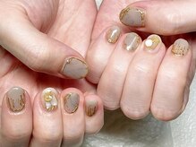 スーン(S∞N)/ミラーポイントニュアンスネイル