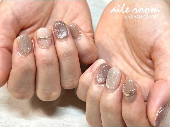 2025年冬】くすみカラーのネイルデザイン集｜人気順｜ホットペッパー  