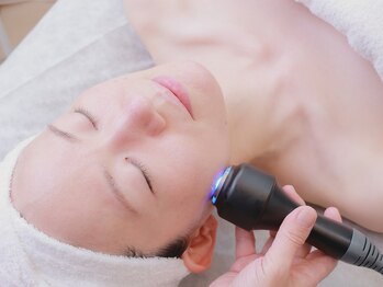 フェイシャル専門サロン ベイリーフ/サーモソニックトリートメント