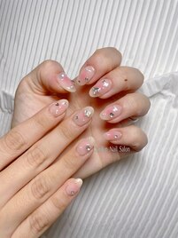 チークネイル　¥8500