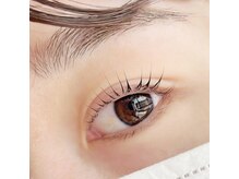 エムプラス(m+.)/