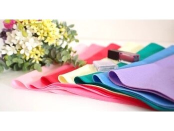 サロンリルカラー(LILOU COLOR)/パーソナルカラー診断/顔タイプ