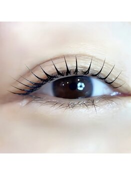 リリィココ(Lily coco.)/ヒト幹細胞まつ毛パーマ