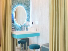 【パウダールーム完備でお出かけもOK】