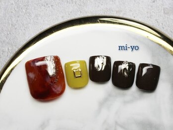 ミーヨ ネイル(mi-yo nail)/フット【定額￥9350(税込)★】