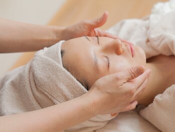 ラヴィアンローズ 蒲郡店(& La vie en Rose)の写真/《大人女性向けの本格痩身》でリラックスしながら気になる脂肪をケア♪サイズダウン×日々のお疲れ解消へ★