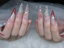 ネイルズバー 新宿店(Nails Bar)/レッドフレンチロゴネイル