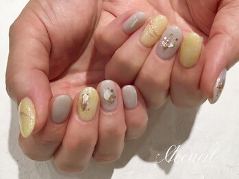 アクイユ 銀座店(ACCUEIL)/きらきらイエローネイル