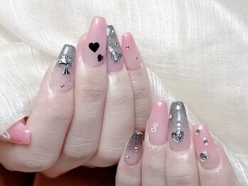 クイーンズネイルサロン(Queen's nail salon)/