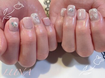 ネイルアンドまつ毛エクステ ルーナ 八王子店/☆シンプルスプリングネイル☆