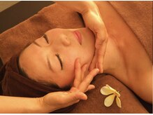 トレビアン/小顔、目の疲れ+足裏マッサージ