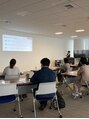 ガランテリー 御殿場店 メンズ脱毛サロンのオーナー様に向けて講師もしています!