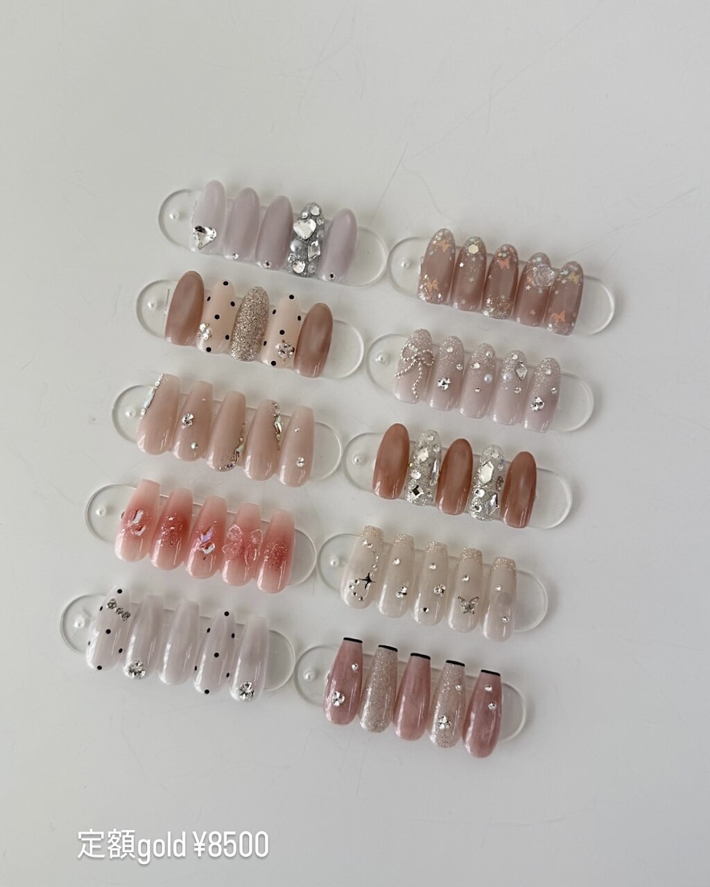 人気NO,1【オフ込ケア付】定額ネイル　gold　☆ワンホン＆オフィスネイル