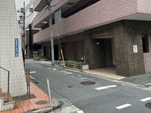 フェロー 五反田店(faroe)/2つ目のT字路を左折し直進