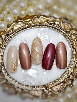 エクランドボヌール(Ecrin de bonheur)/定額4本アート