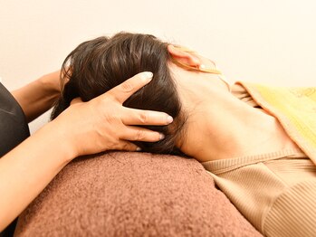 アートデポット ネドアエ(Art depot Nedae)/側頭部、後頭部マッサージ