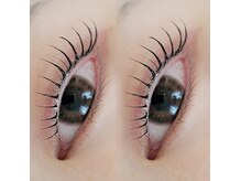 サロン チャーム(Charm)の雰囲気（韓国束感マツパNUNU LASHLIFT 　黒さ、均一な束感、艶が特徴です）