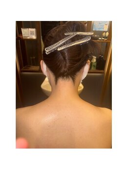 銀座シノ 灯 HANARE(shino)/背中ニキビ集中ケア