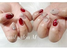 ネイルサロン M/持ち込みデザイン　8900円