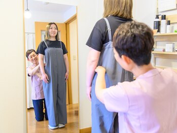アレスグーテ(Alles Gute)/鏡でチェック