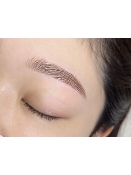 アイブロウメニューがあるサロン