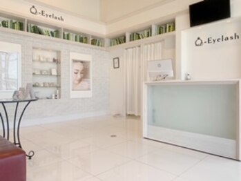 キューアイラッシュ(Q-Eyelash)/★マツエクブース★