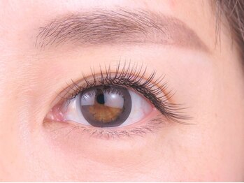 ニーマルイチ(201)/まつ毛エクステ 140本