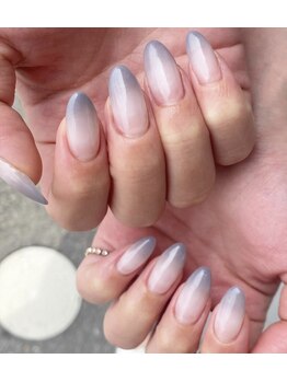 フレイムス アイラッシュ アンド ネイル(FRAMES)/グラデーションネイル♪