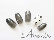 アヴィニール 表参道(Avenir)/ドットフラワー